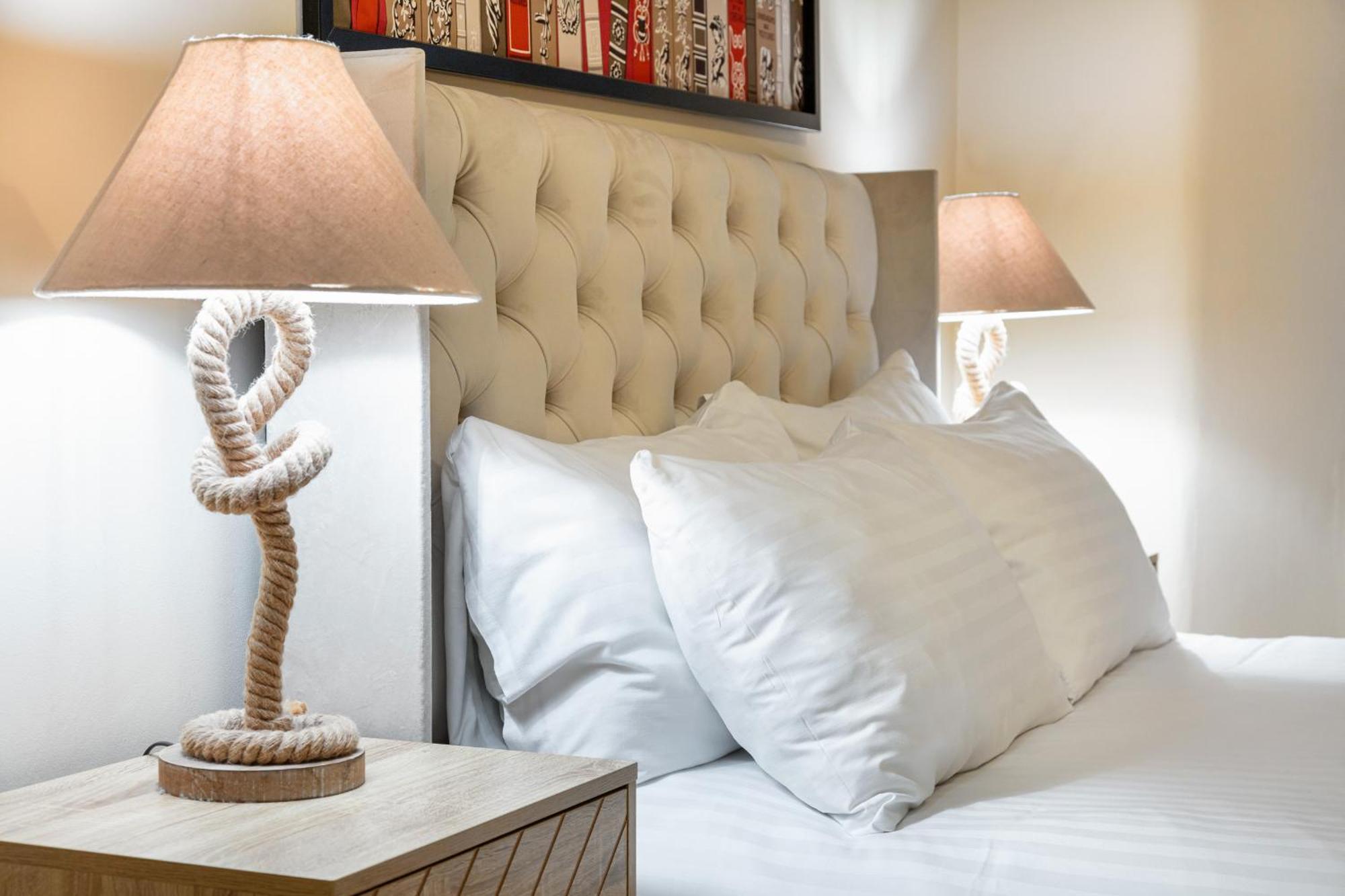 Elegant Kensington Apartment With Patio London Luaran gambar